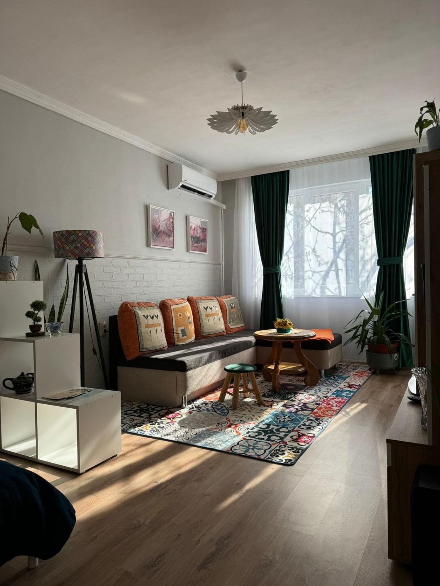 The Master And Margarita Apartment, Майстора И Маргарита 2 Burgas Exterior foto